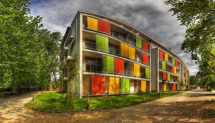 Apartament Azur Apartmanhaz Siófok